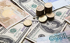 美英达成贸易协议提振冒险情绪，金价续跌或剑指3200？